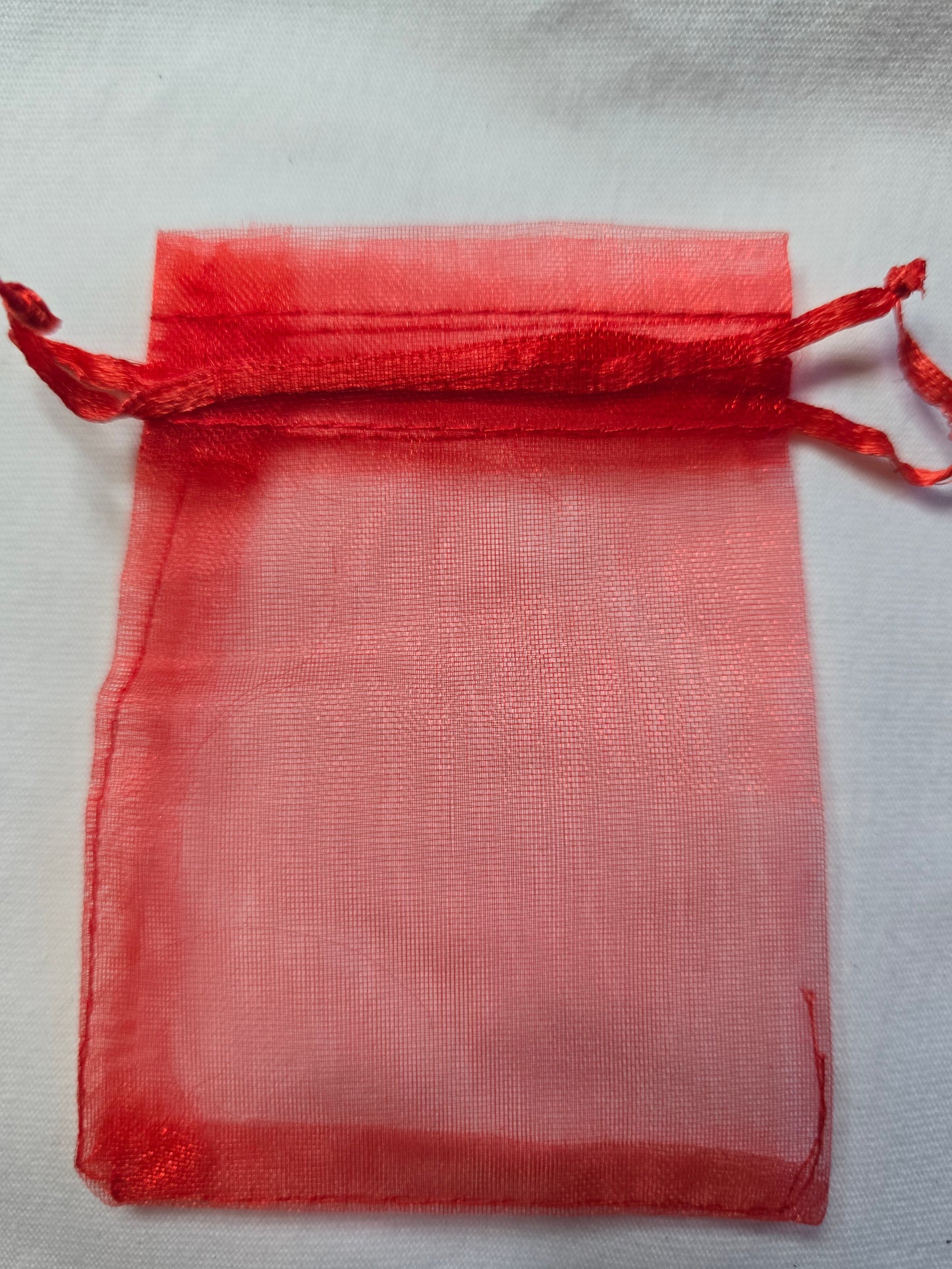 Organza zakje rood